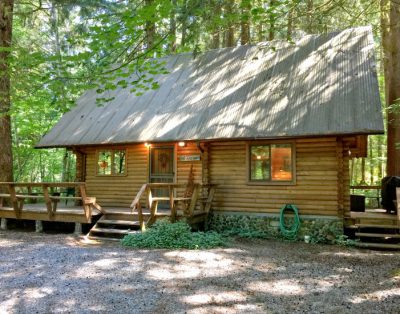 Mt. Baker Rim Cabin #43 – A Country Family Log Home!
