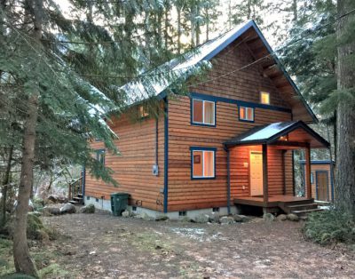 Glacier Springs Cabin #45 – A Cozy Family Cabin!