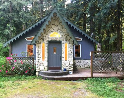 Glacier Springs Cabin #60 – The Enchanted Cottage with a hot tub! Now with free Wi-Fi!
